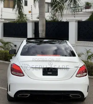 Mercedes-Benz C300 2017 White