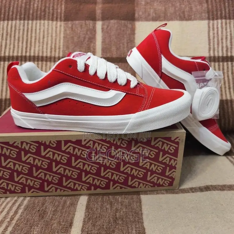 Vans Sneakers