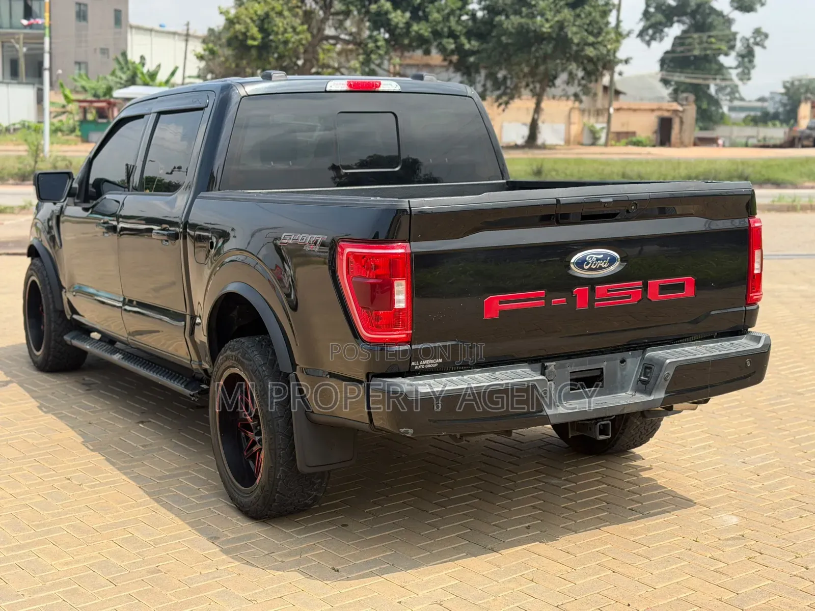 Ford F-150 LARIAT 2021 Black