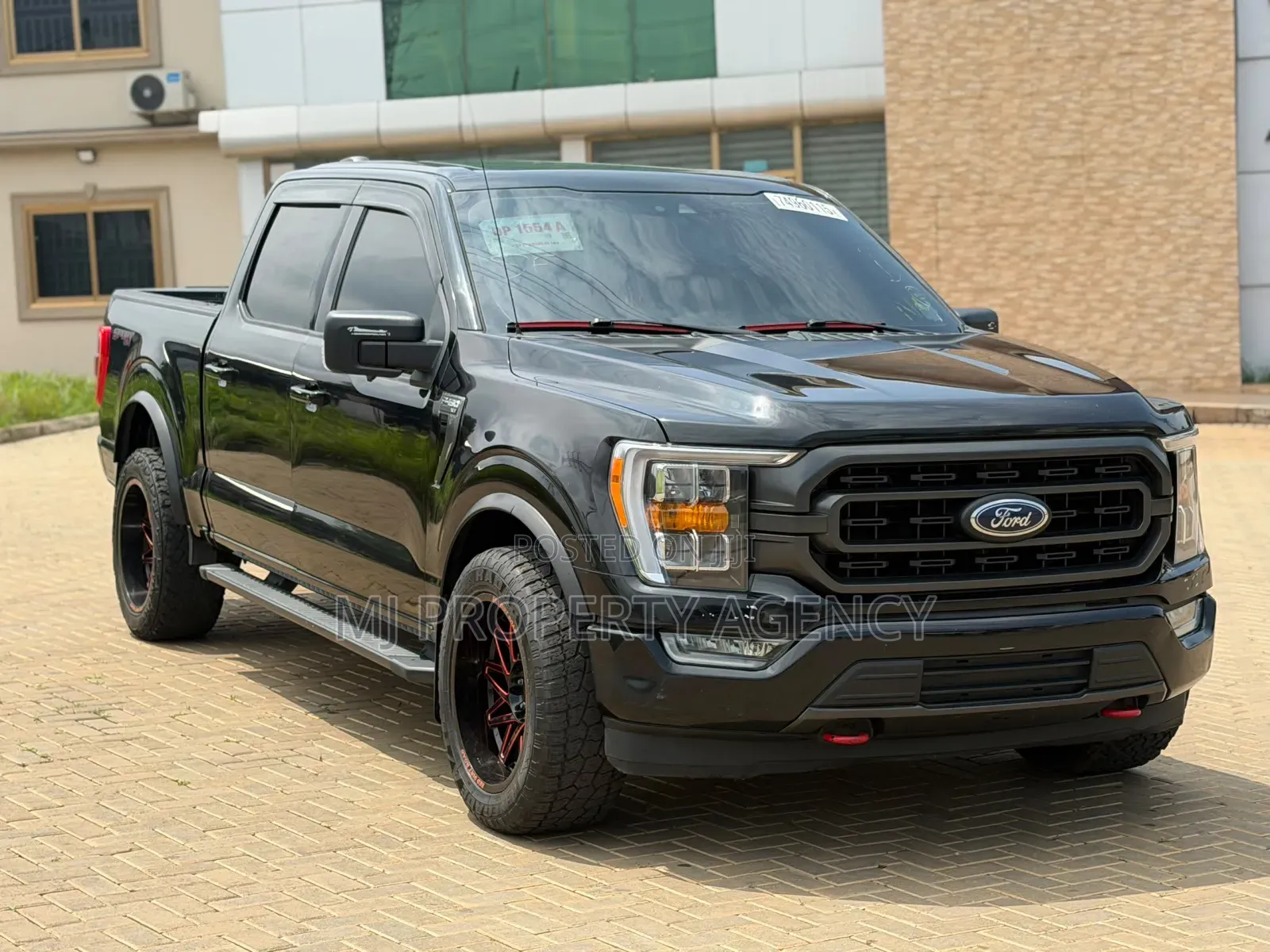 Ford F-150 LARIAT 2021 Black