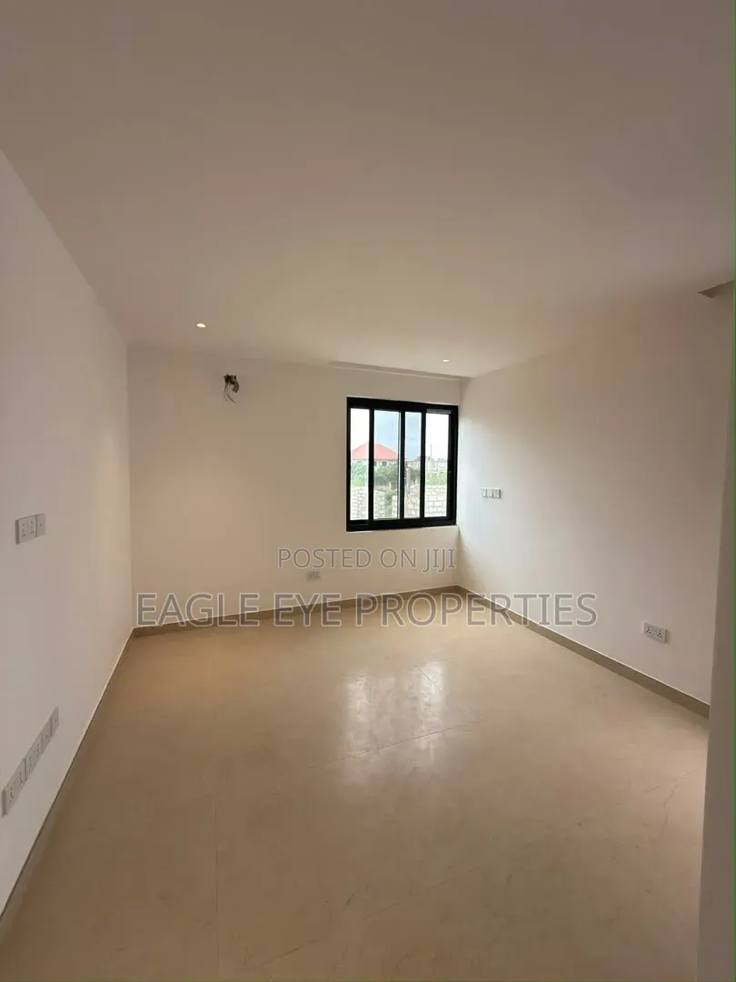 4bdrm House in East Legon Hills for sale