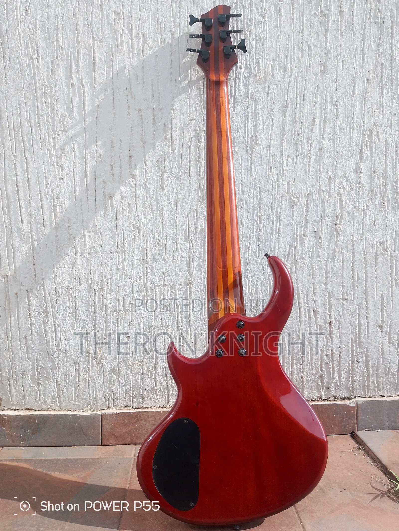 Powerful 6 Strings Bass Guitar Forsale