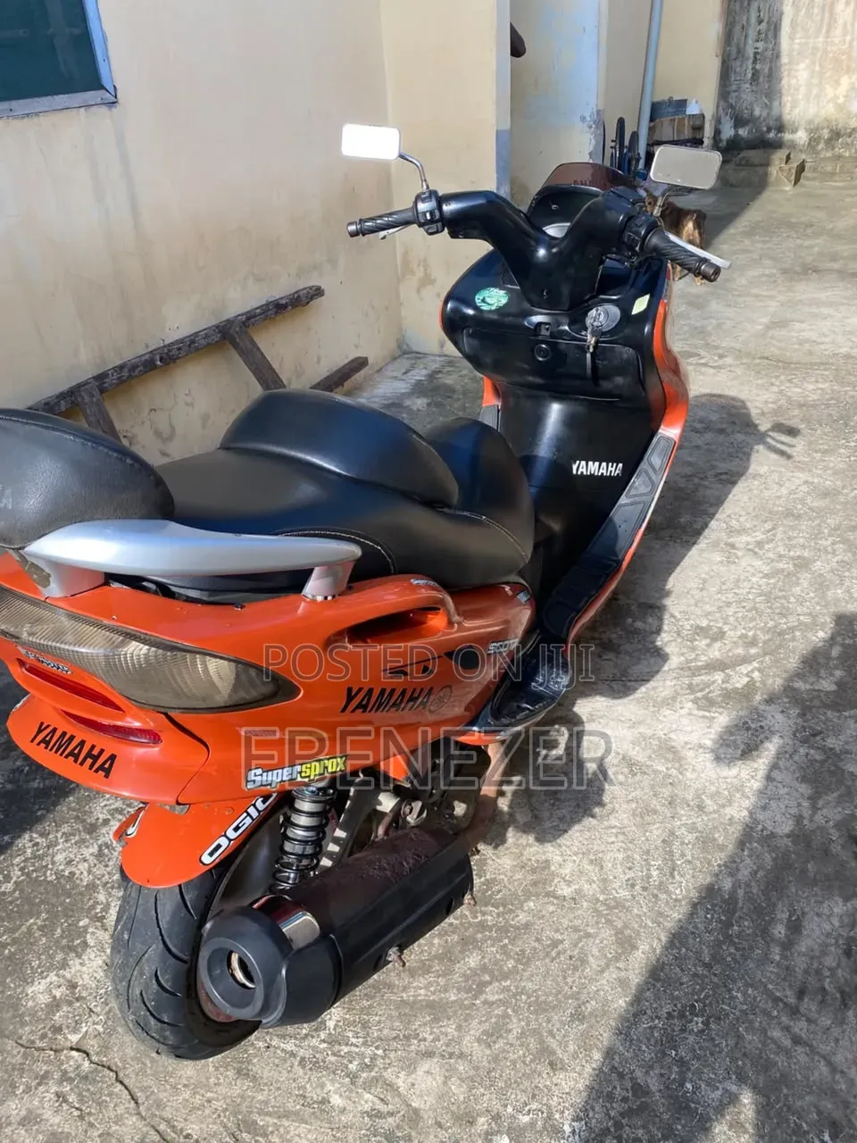 Yamaha Majesty 2019 Orange