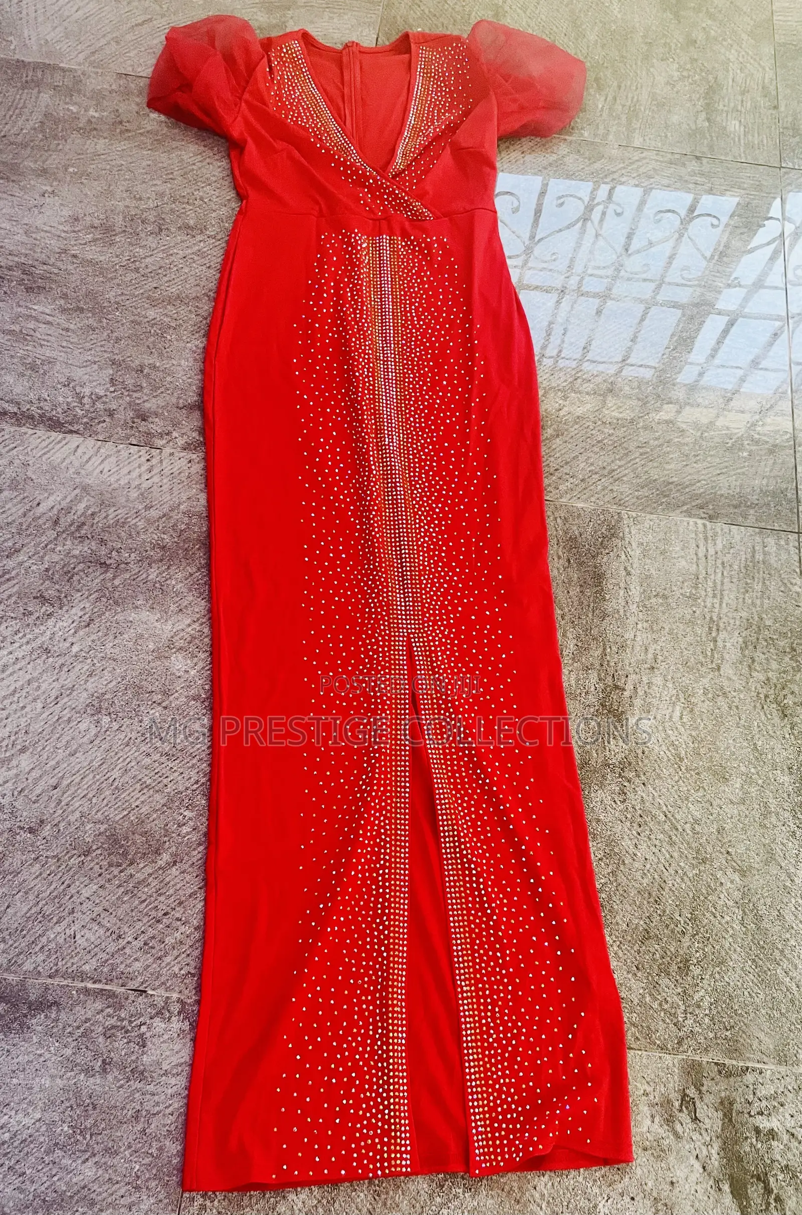 Elegant Red Rhinestone Maxi Evening Dress With Mesh Sleeves