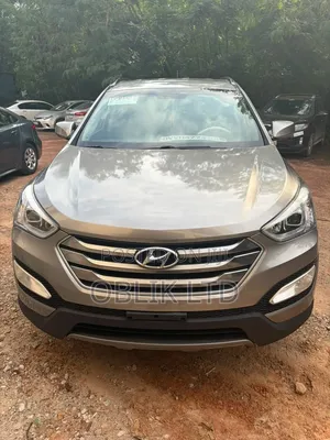 Hyundai Santa Fe SE AWD 2016 Gray