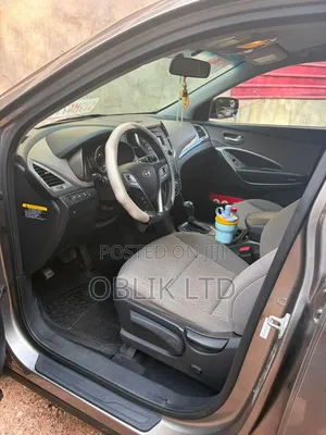 Hyundai Santa Fe SE AWD 2016 Gray