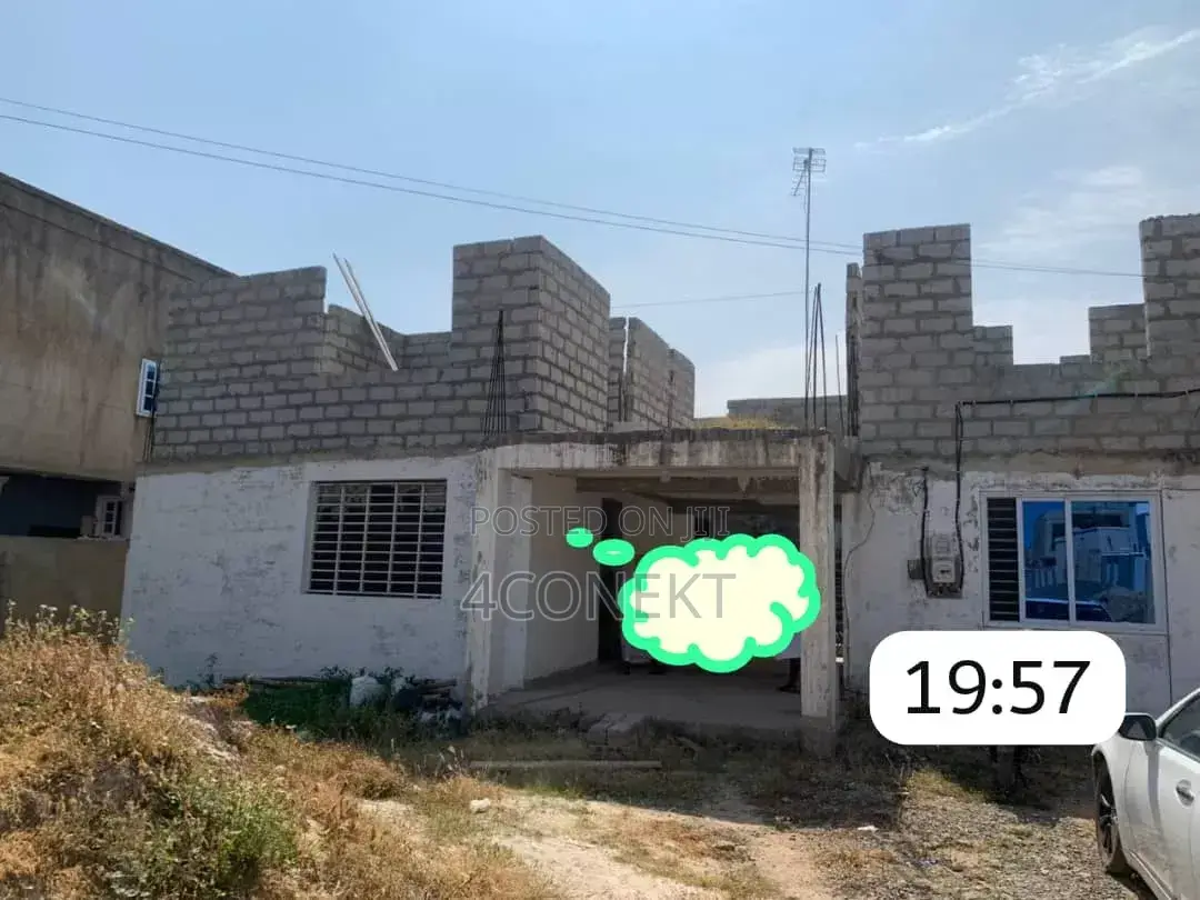 14bdrm Apartment in Klagon, Tema Metropolitan for sale