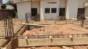 4bdrm House in Sakumono Village for sale