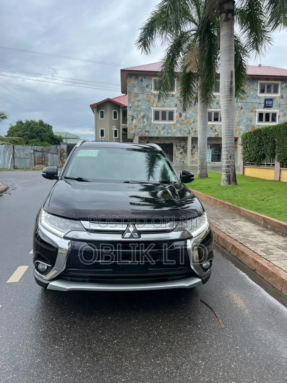 Mitsubishi Outlander GT AWC 2016 Black