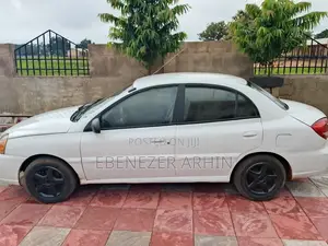 Kia Rio 2012 Off white
