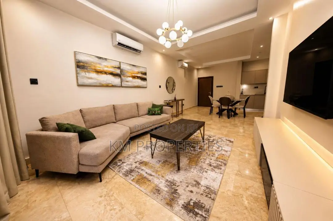 Fully-Furnished 1 Bedroom Hall APT