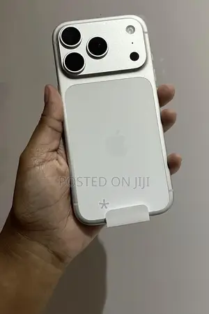 Apple iPhone 17 Pro Max 256 GB Silver