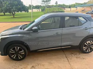 Nissan Kicks SR 2024 Blue