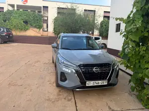 Nissan Kicks SR 2024 Blue