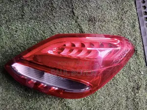 2015,2016,2017,2018 Mercedes-Benz C-Class (W205/C300) Taillight.