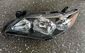 2011–2013 Toyota Corolla Headlight