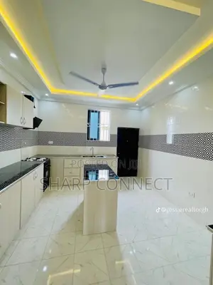 3bdrm House in Sharp-Connect, Adade for rent