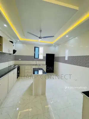 3bdrm House in Sharp-Connect, Adade for rent
