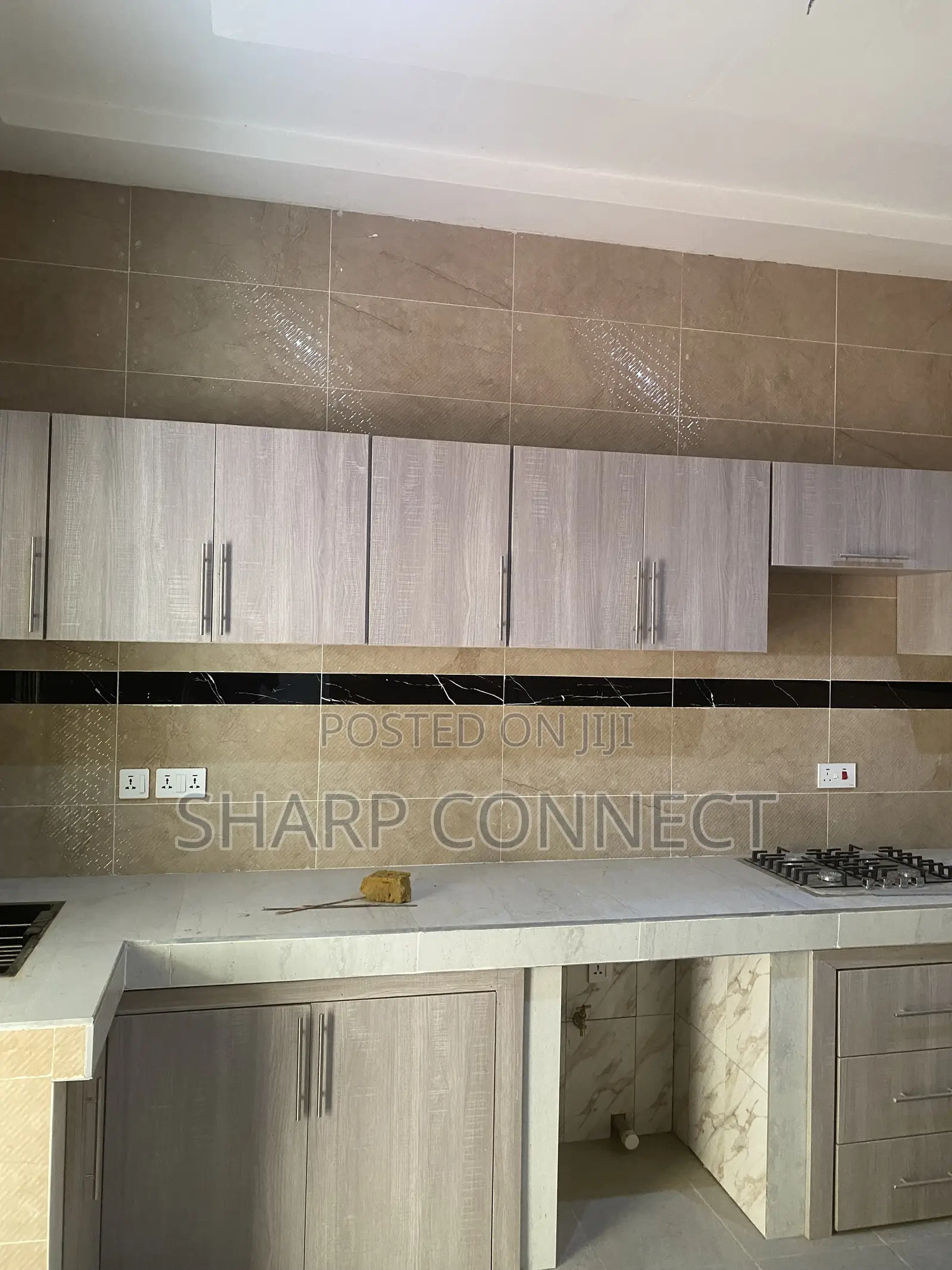 2bdrm Apartment in Sharp-Connect, Toll Booth for rent