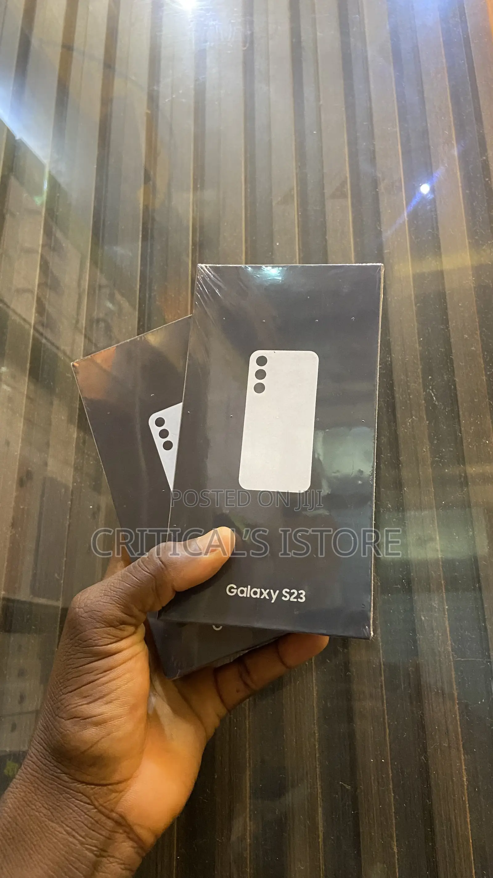 New Samsung Galaxy S23 128 GB