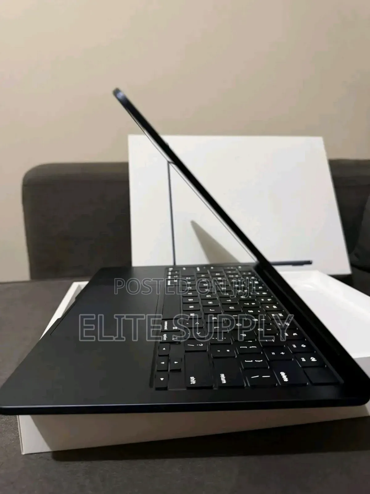 New Laptop Apple MacBook Air 2026 M5 16GB Apple M5 SSD 512GB