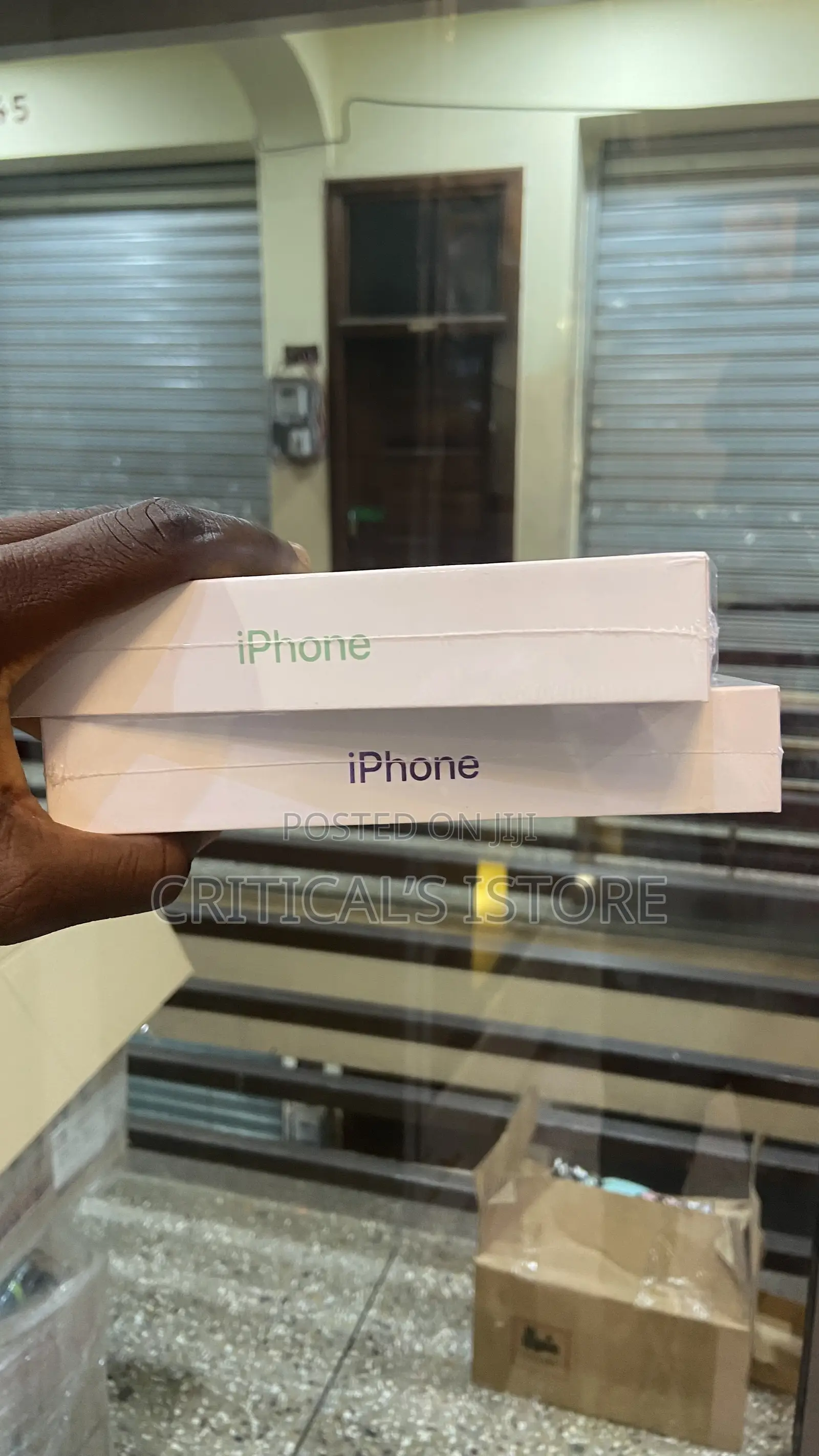 New Apple iPhone 11 128 GB
