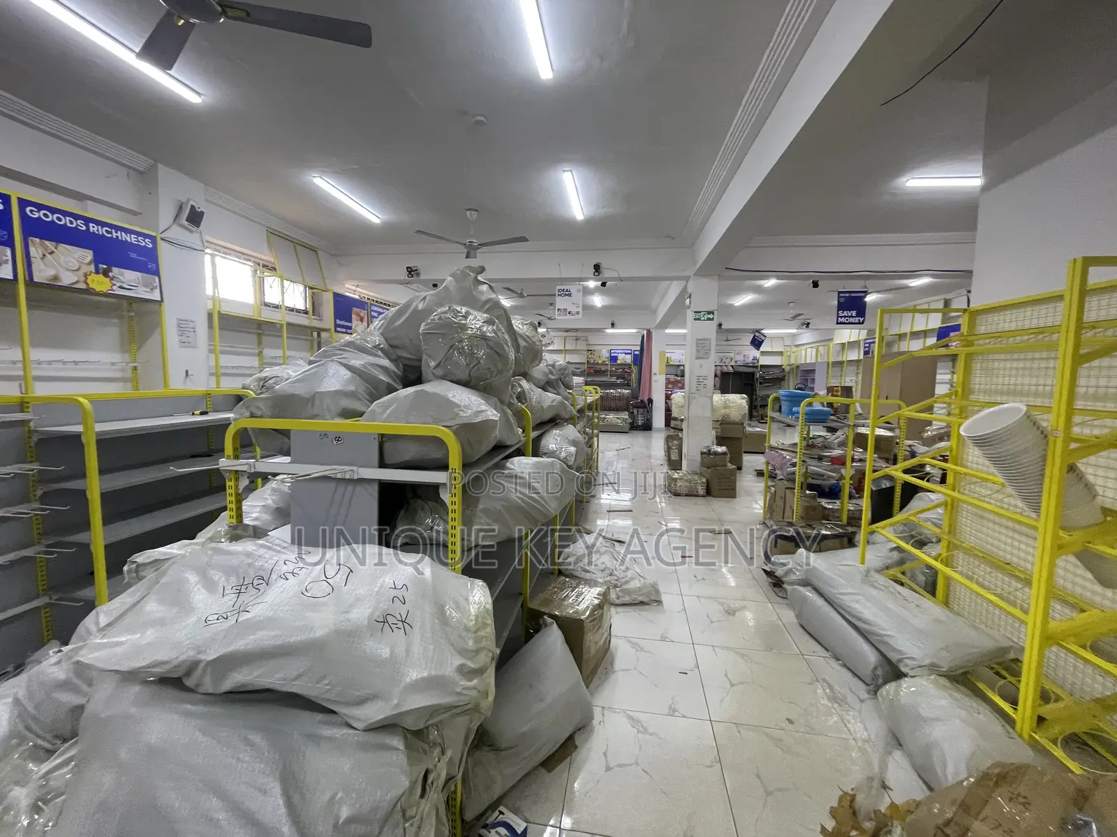 650 Square Meter Space in East Legon