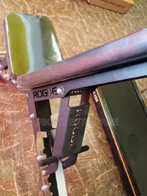 Commercial Adjustable Bench