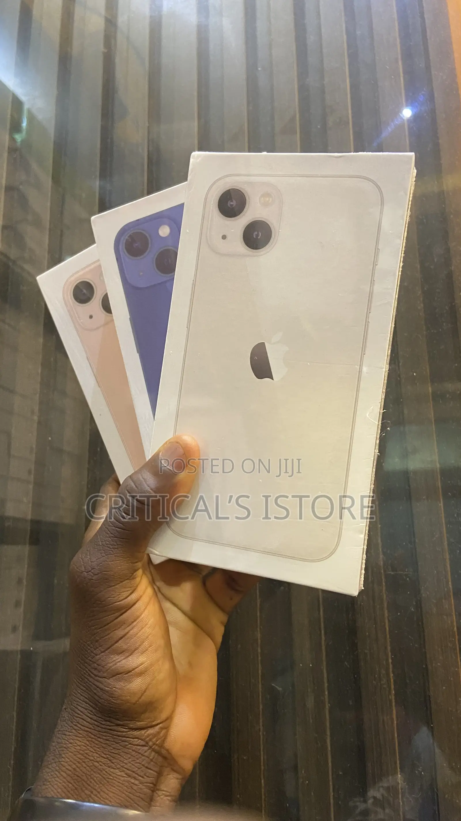New Apple iPhone 13 128 GB Blue