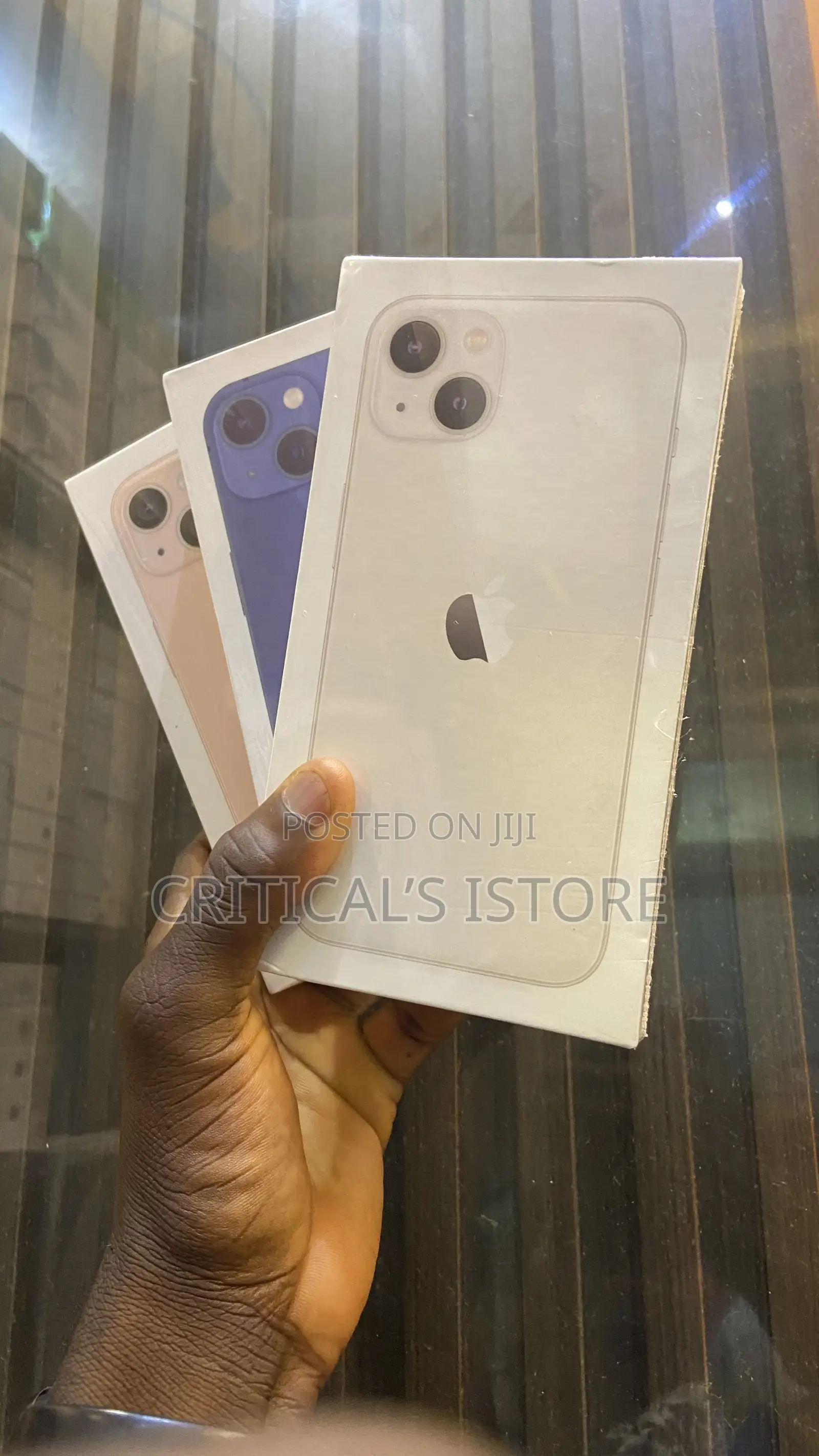 New Apple iPhone 13 128 GB Blue