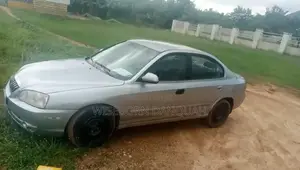 Hyundai Elantra 2005 Silver