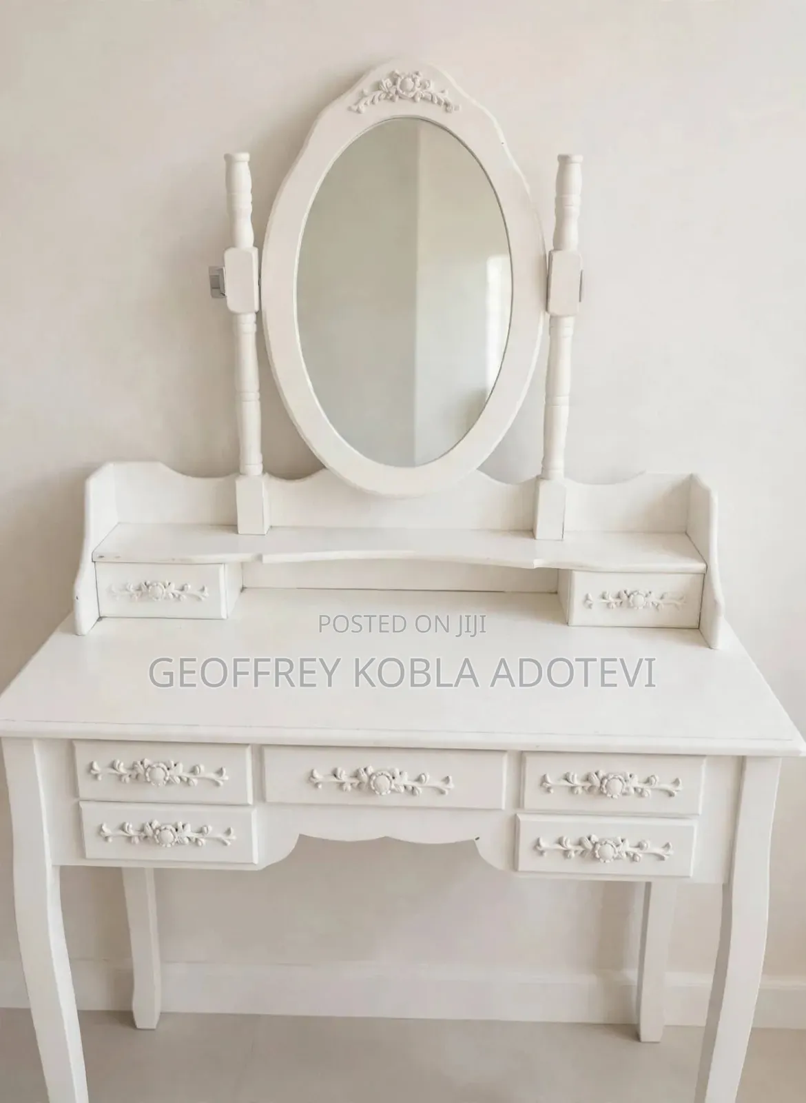 White Dressing Table/Mirror With 5 Drawers for Sale
