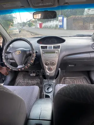 Toyota Yaris 2009 Gray
