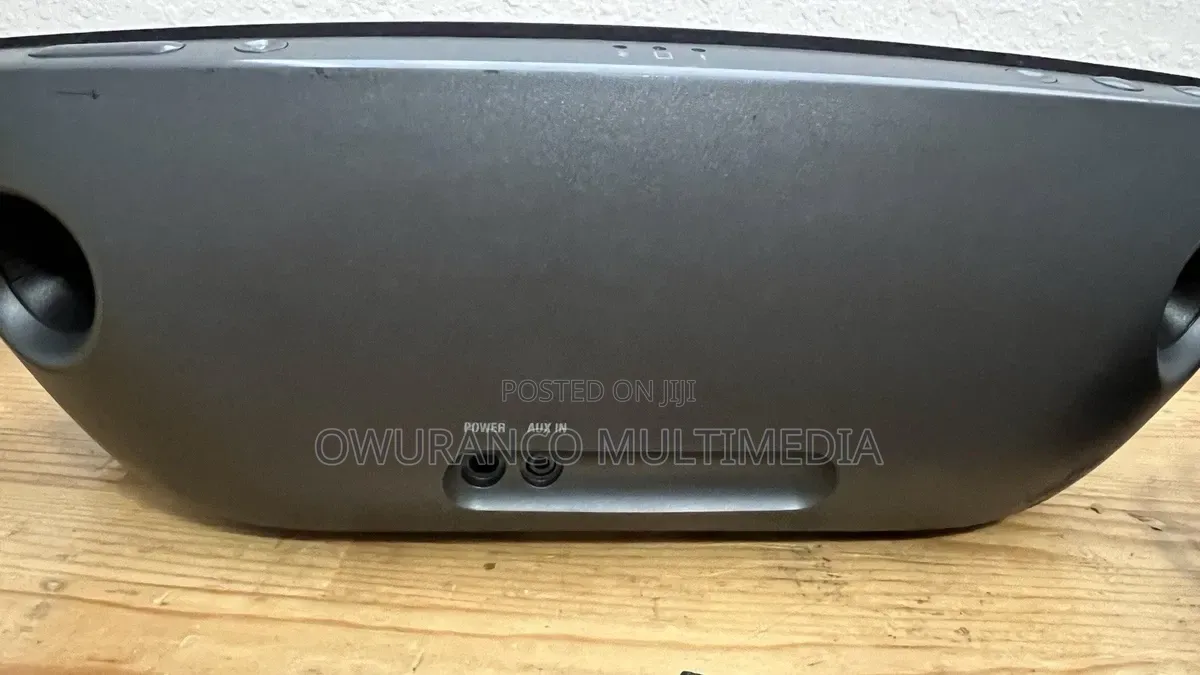JBL OnBeat Venue LT Bluetooth Speaker Dock With Deep Bass