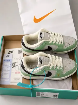 Wholesale Nike Dunk Low Sneakers (Bulk Supply)