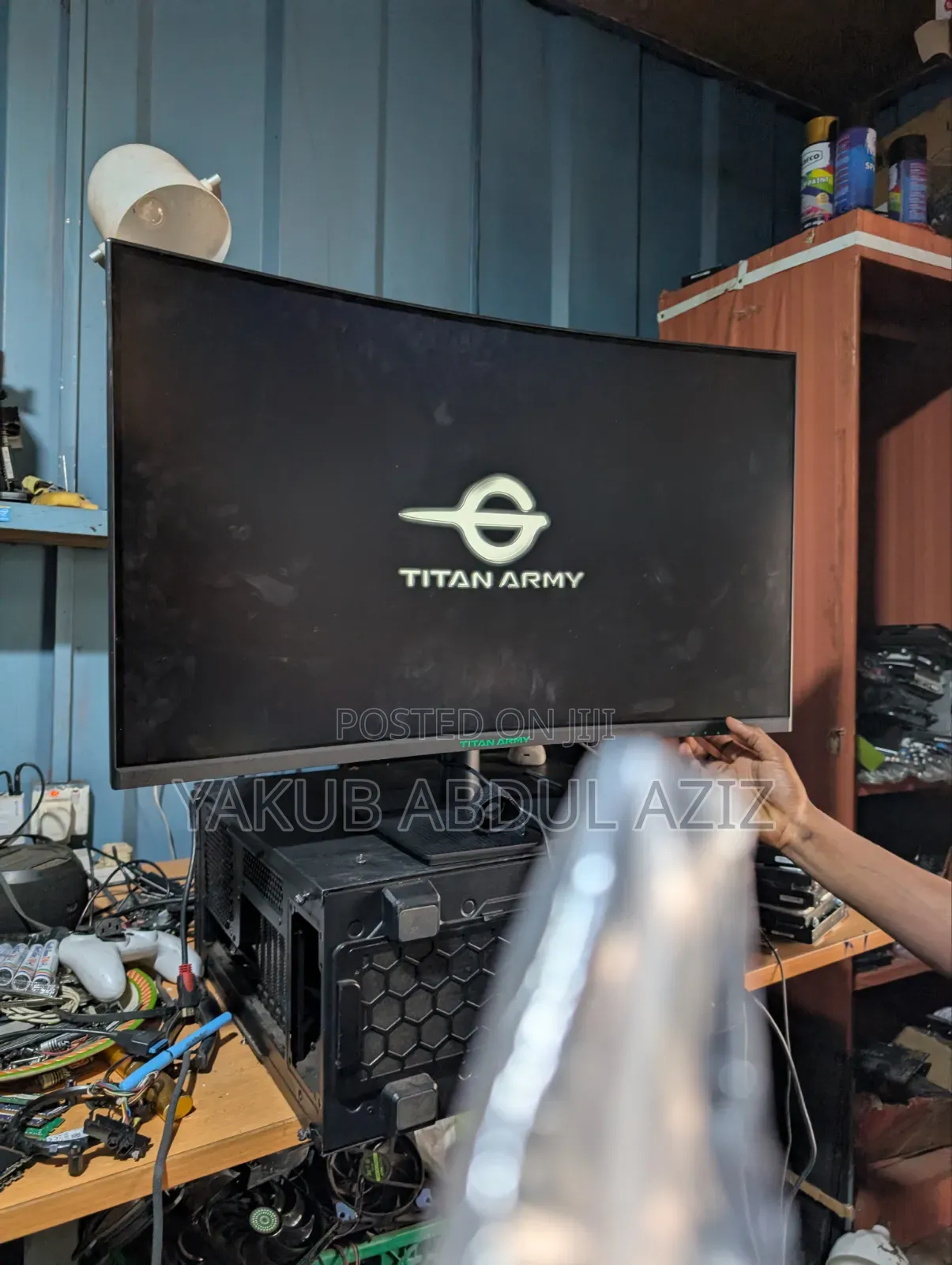 Titan Army Gaming Monitor 240hz