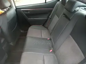 Toyota Corolla 2016 Black