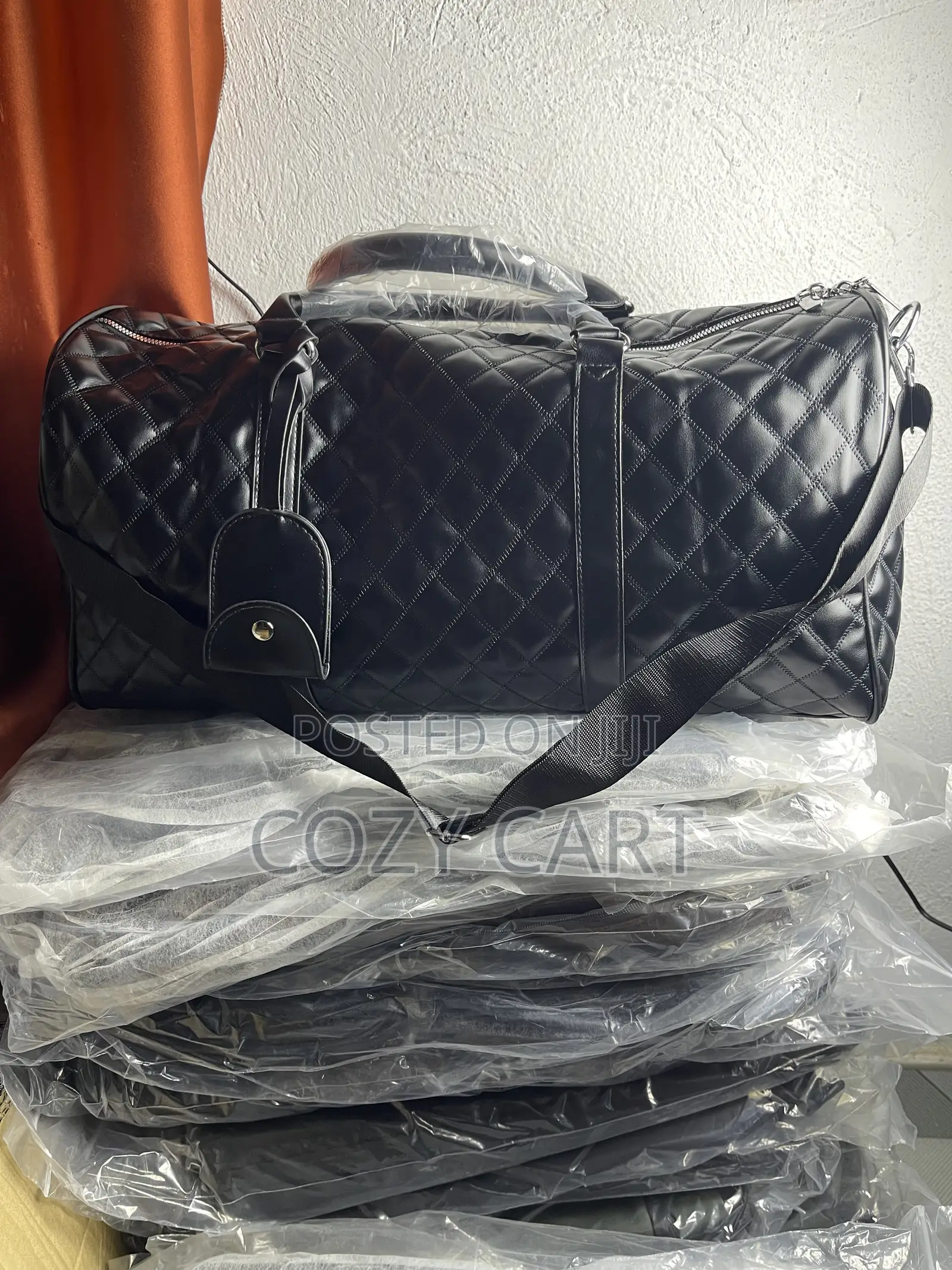 Leather Traveling Bag / Duffel Bag