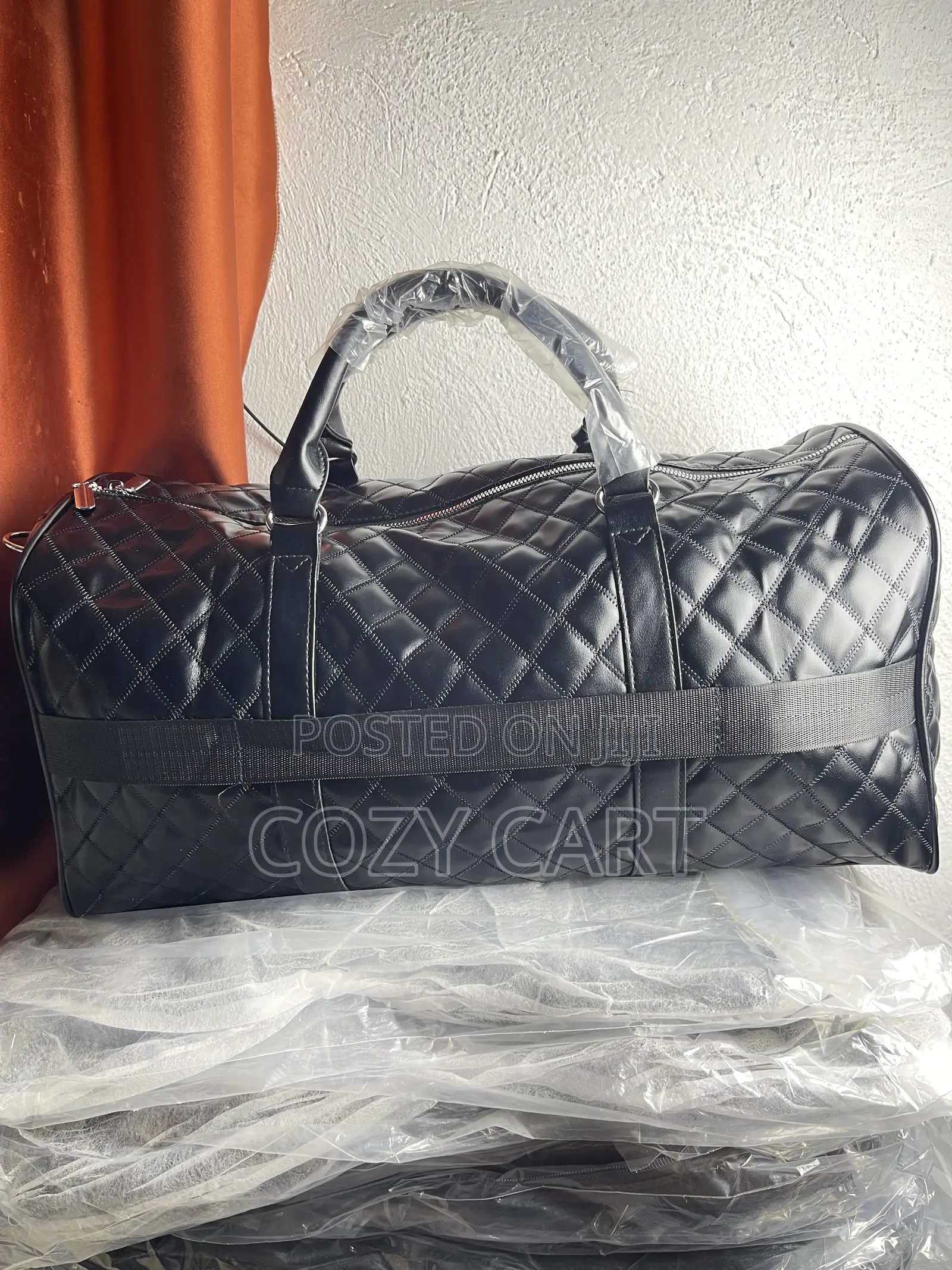 Leather Traveling Bag / Duffel Bag