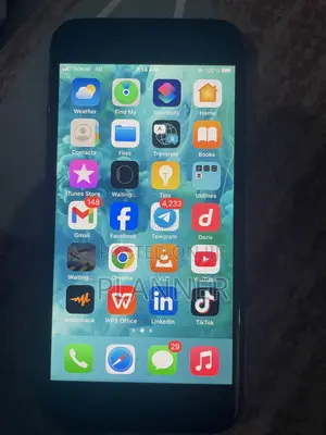 Apple iPhone 7 32 GB Black