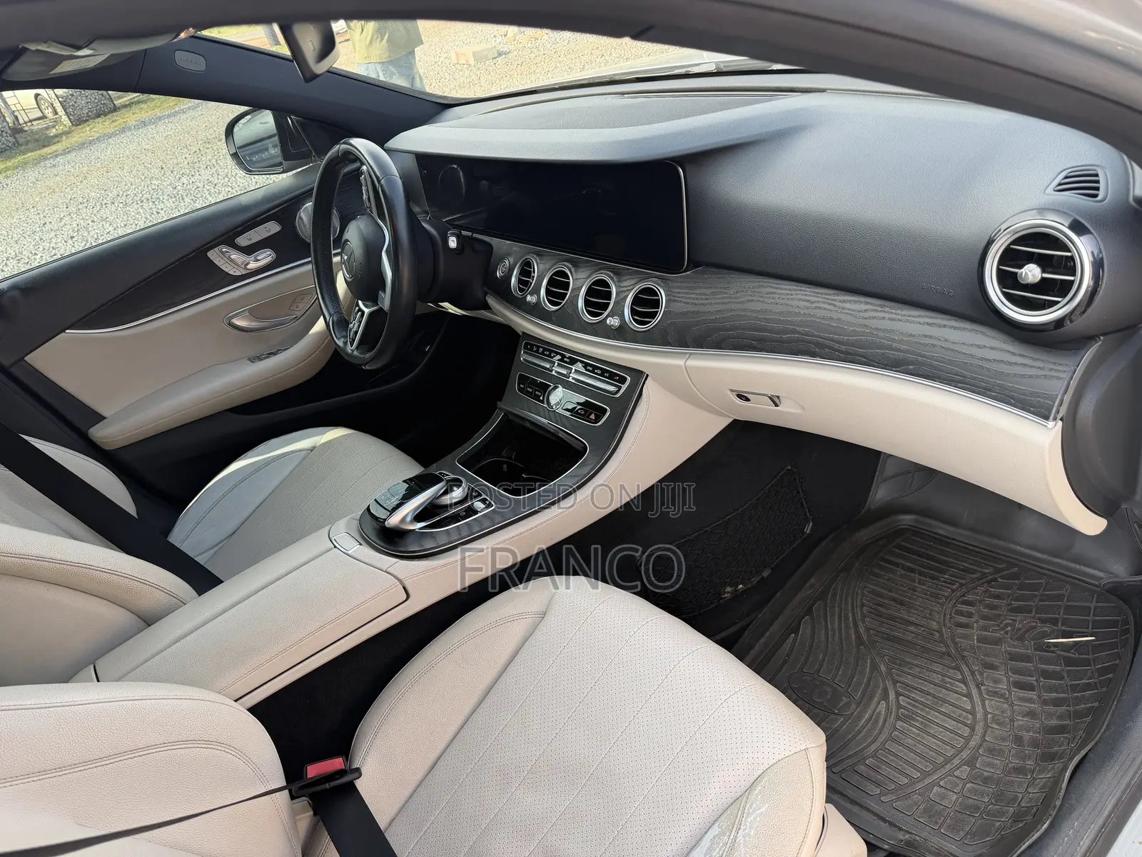 Mercedes-Benz E300 2019 Silver