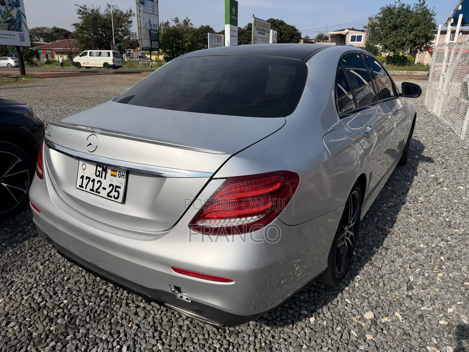 Mercedes-Benz E300 2019 Silver