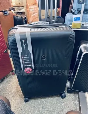 Premium Quality Unicross 30 Inches Single Large Traveling Bag.