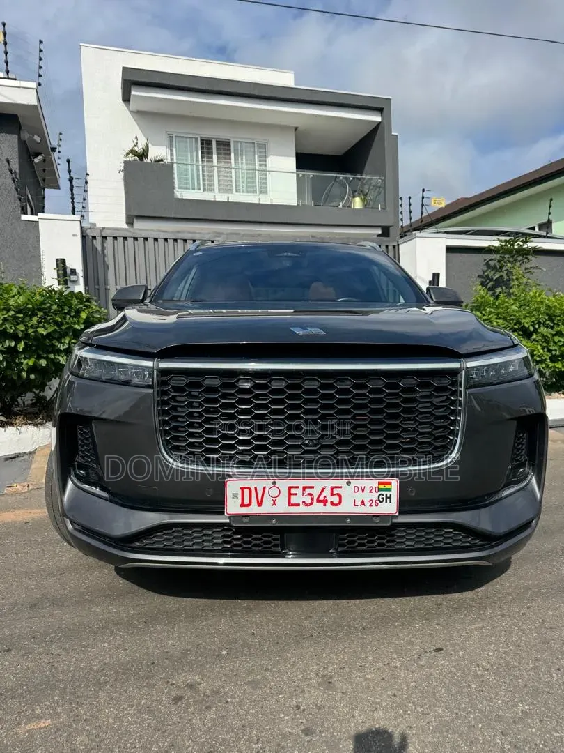 Li Auto One 2022 Gray
