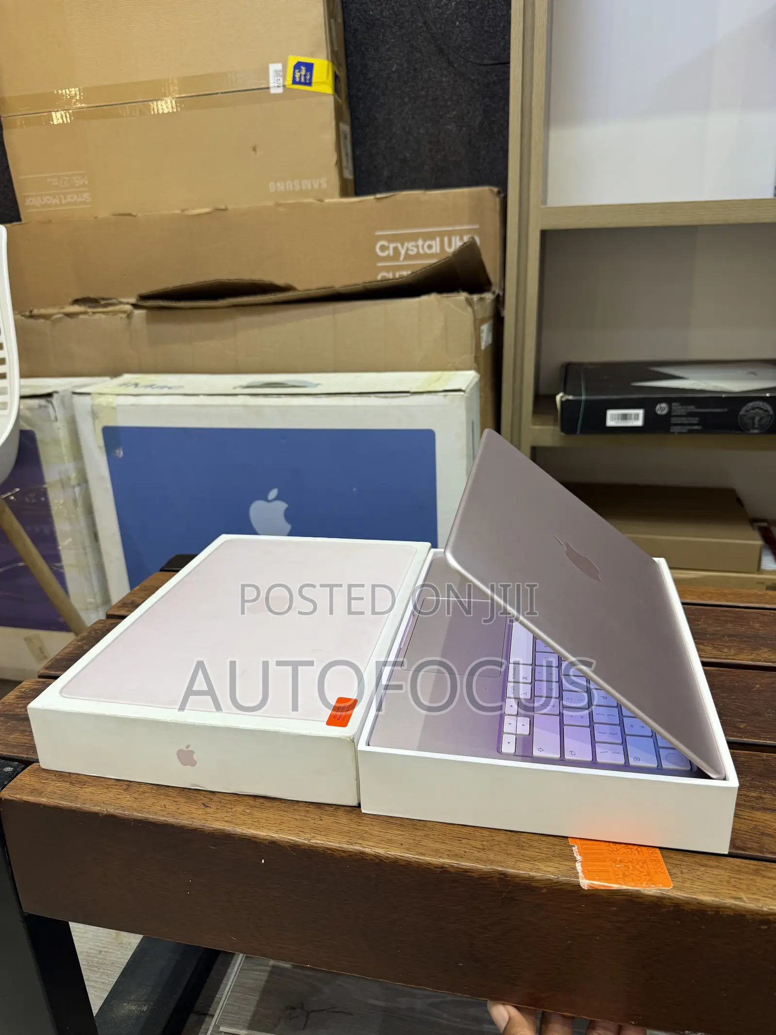 Laptop Apple MacBook Neo 2026 8GB SSD 512GB