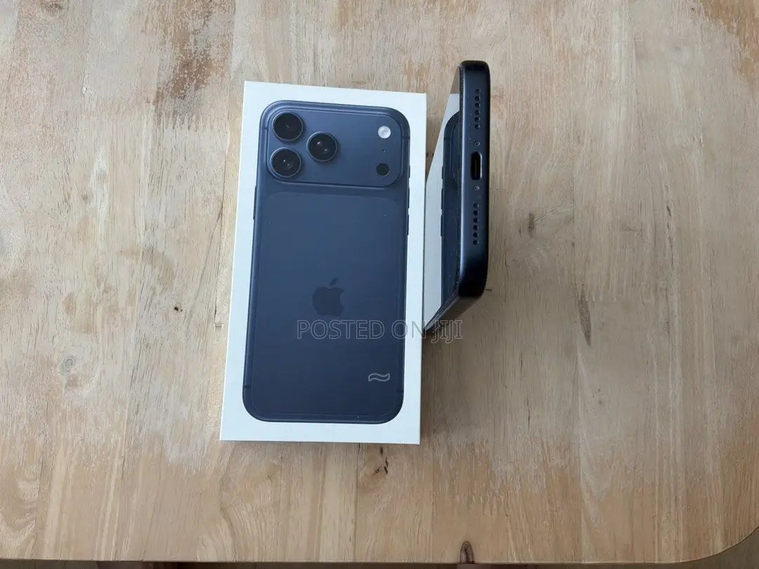 New Apple iPhone 17 Pro Max 512 GB Blue