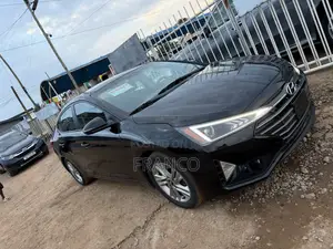 Hyundai Elantra SEL 2020 Black