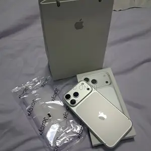 New Apple iPhone 17 Pro Max 512 GB White