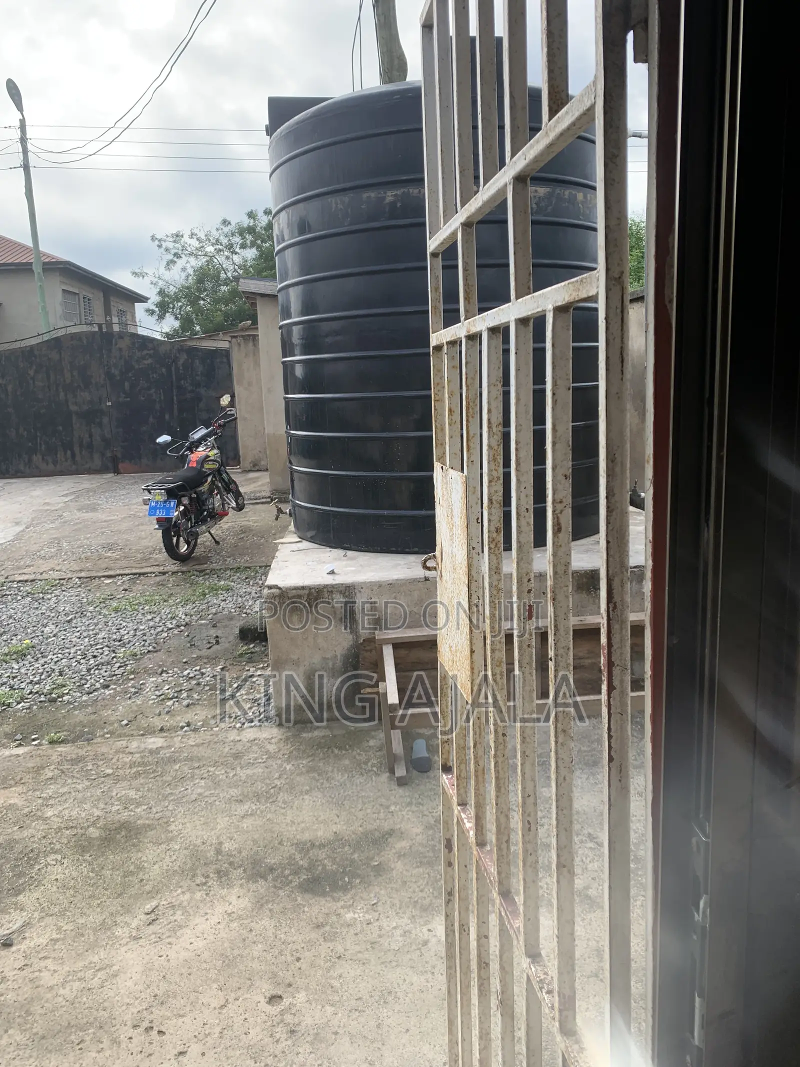 Furnished 1bdrm Apartment in Kasoa Amanfrom By 50 for rent