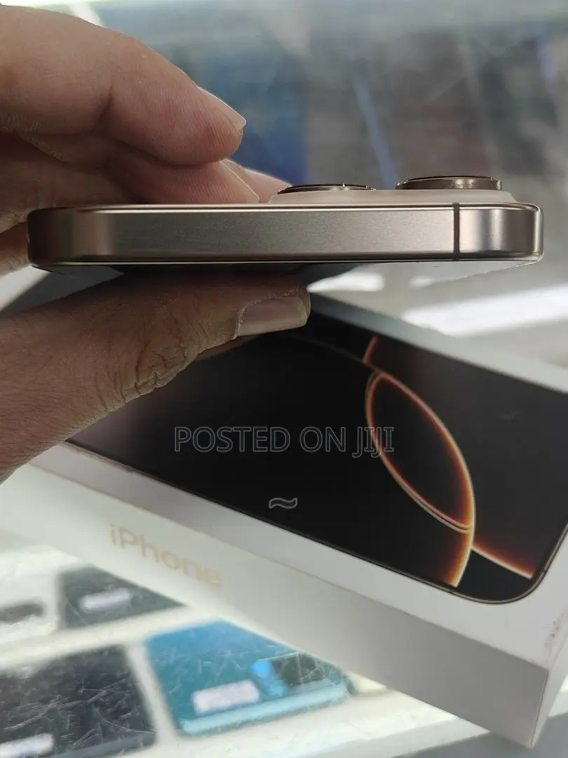 Apple iPhone 16 Pro Max 512 GB Gold